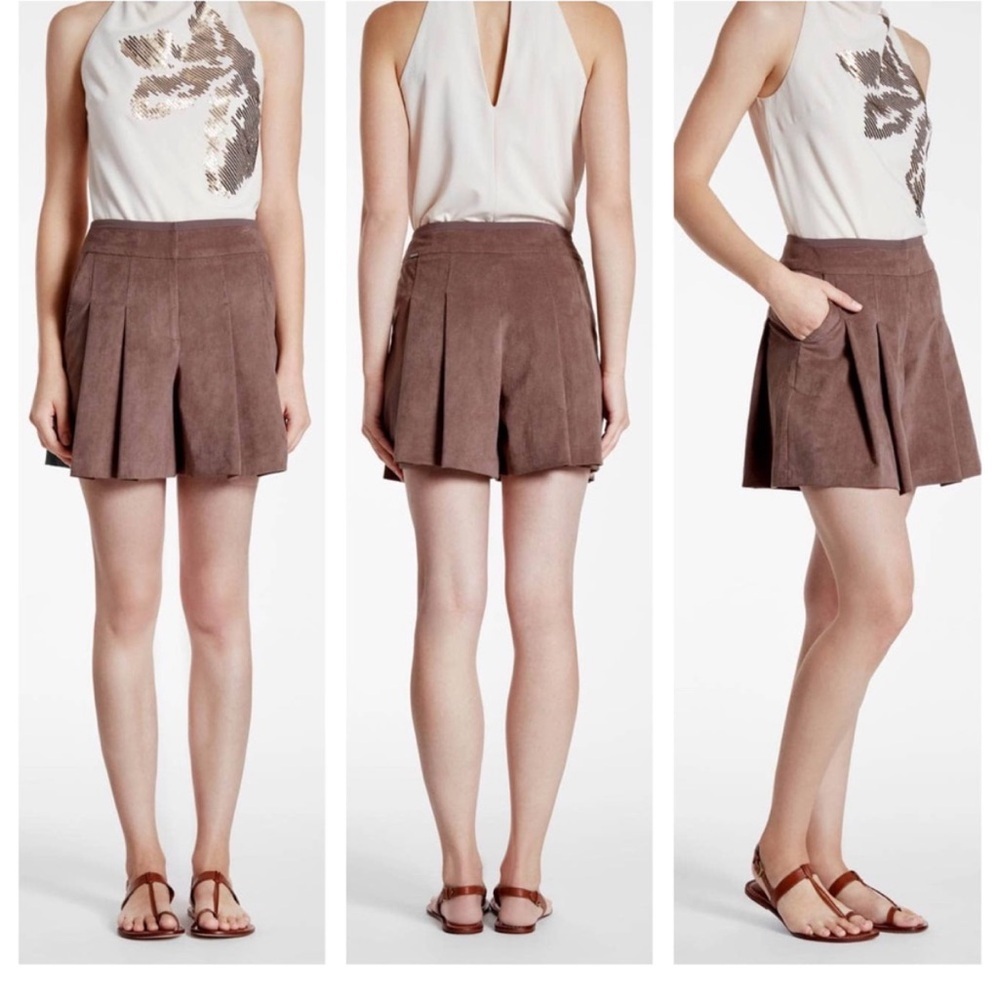 HALSTON HERITAGE FAUX SUEDE PLEATED SHORTS SIZE 10 NWT
